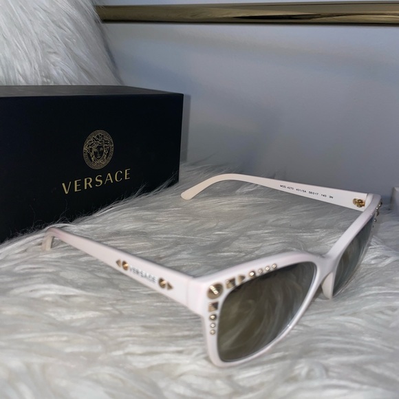 COPY - Versace Sunglasses - Picture 3 of 4